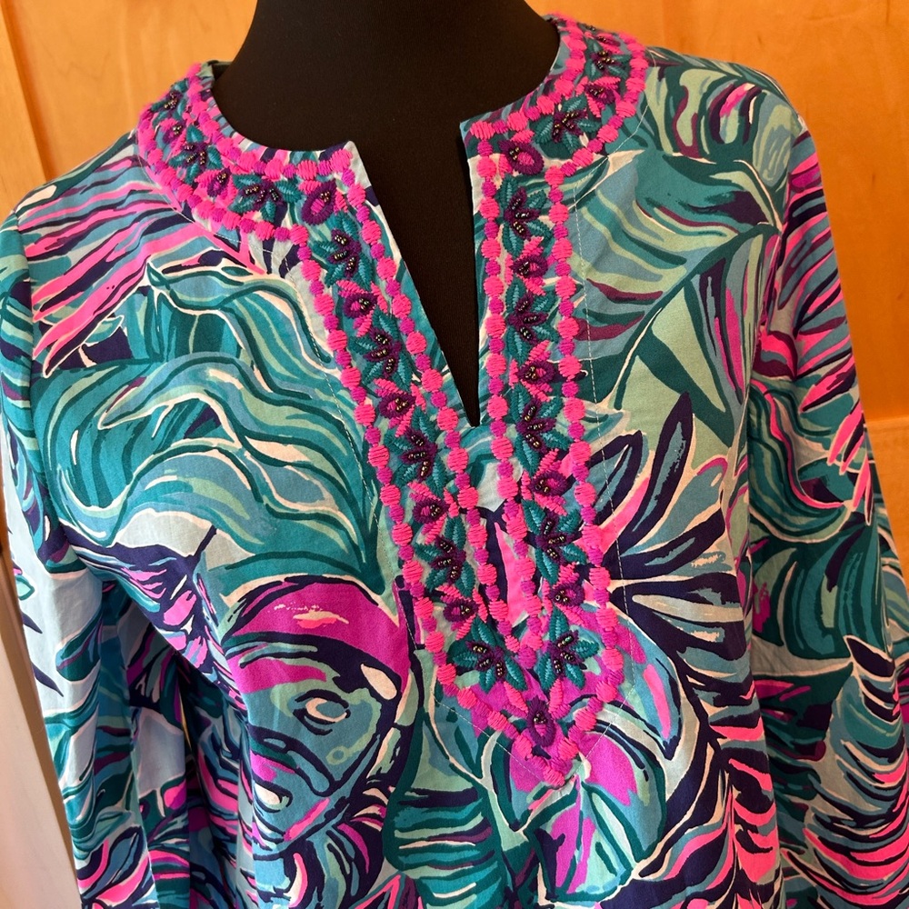 Lilly Pulitzer Multicolor Leaf Print Top Small Embroidered Beads